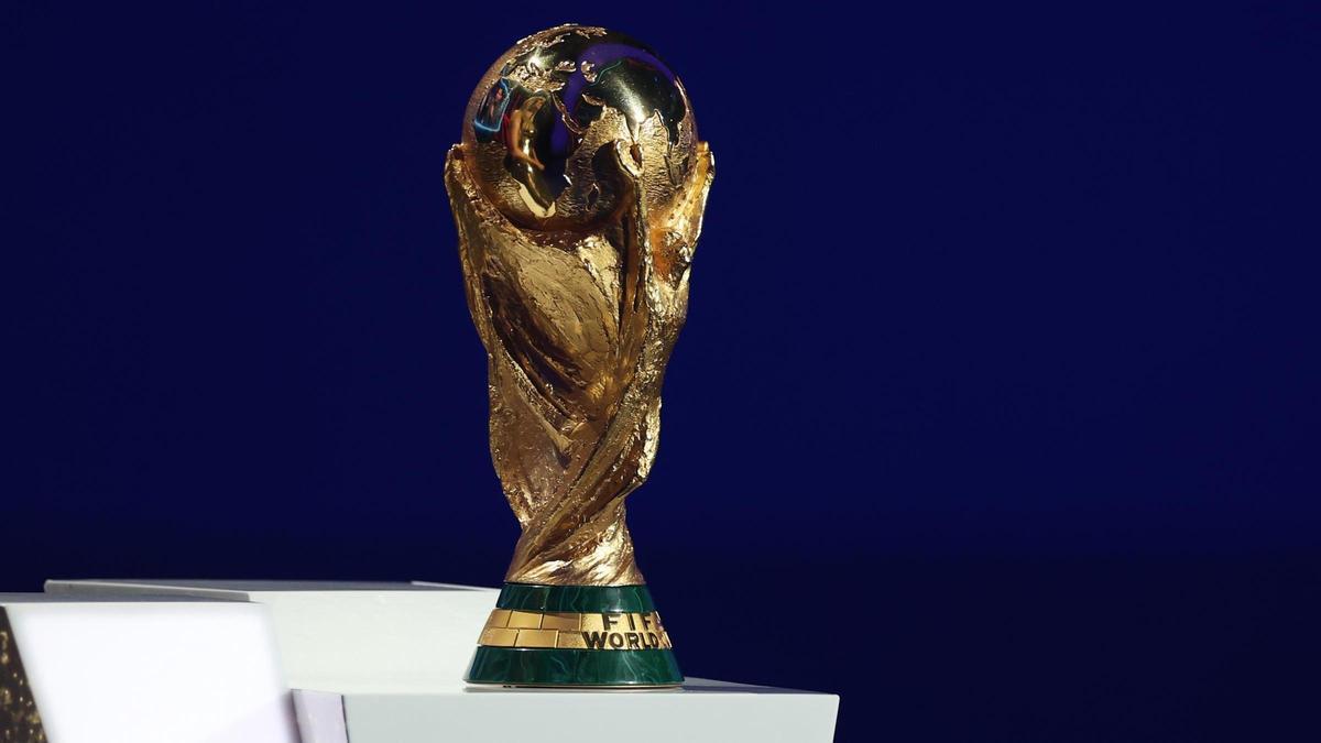 El ansiado trofeo del Mundial de fútbol