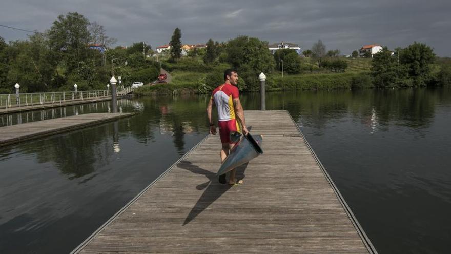 Inicio de los entrenamientos de Saúl Craviotto y otros piragüistas de la selección española de piragüismo