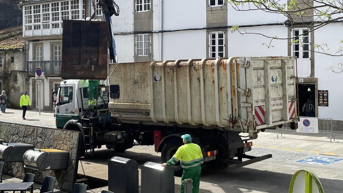 Servicio de recogida de basura del Concello de Santiago