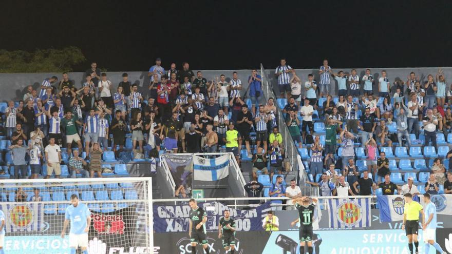 Emoción y victoria en el derbi de estreno en Can Misses