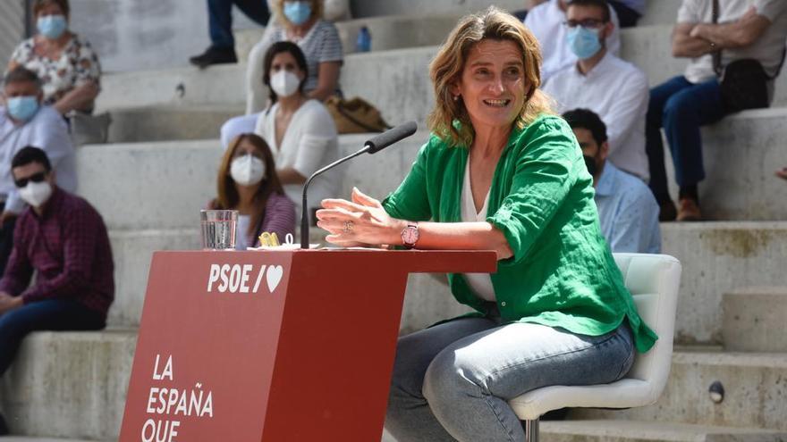 La vicepresidenta cuarta del Gobierno y ministra para la Transición Ecológica y el Reto Demográfico, Teresa Ribera, este domingo, en Huesca.