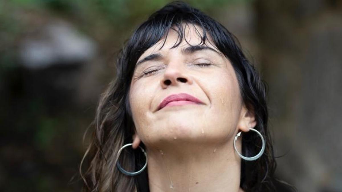 Janet Novás actúa na Mostra Internacional de Teatro de Ribadavia con Mercedes Peón este sábado.