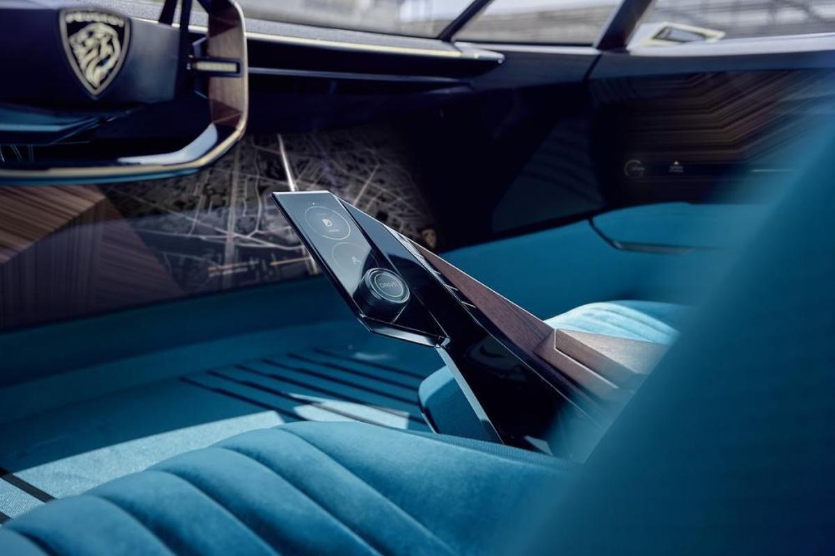 El Peugeot e-Legend Concept