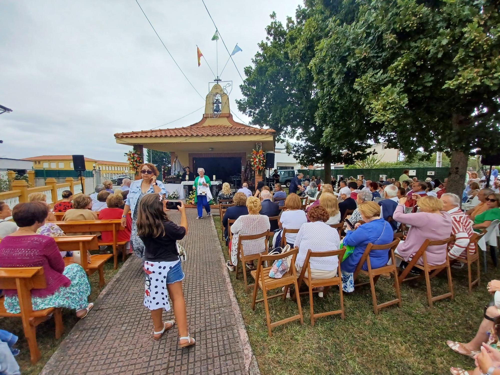 En imágenes: El Carbayu acude fiel a su encuentro con Nuestra Señora del Buen Suceso
