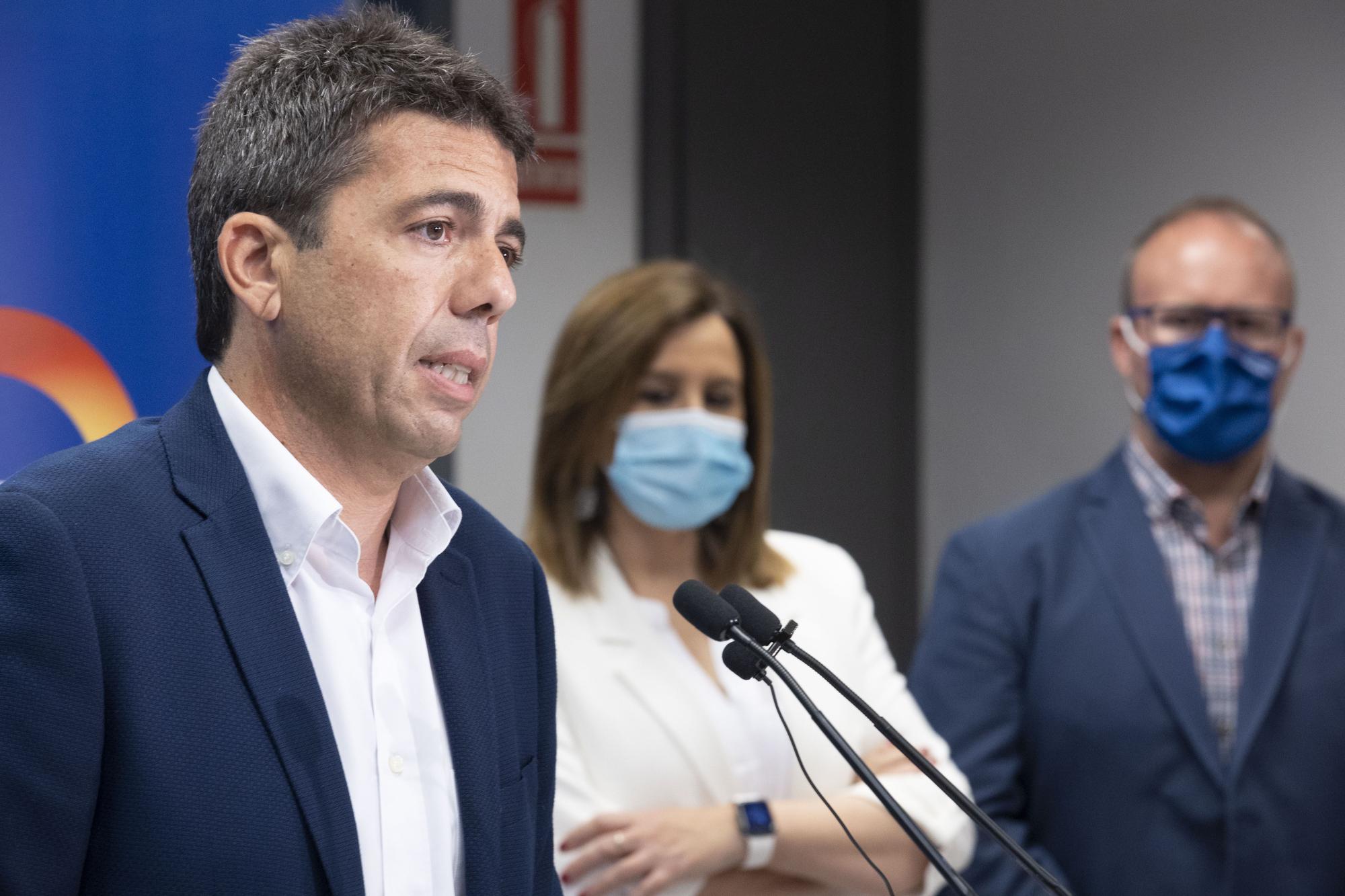 Carlos Mazón se rodea de caras conocidas en la presentación de su candidatura