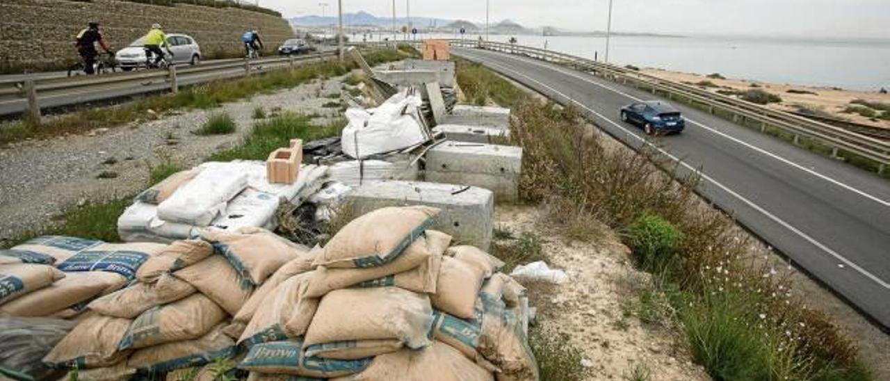 Urbanova pide el apoyo de Alicante contra el cierre al tráfico de la carretera