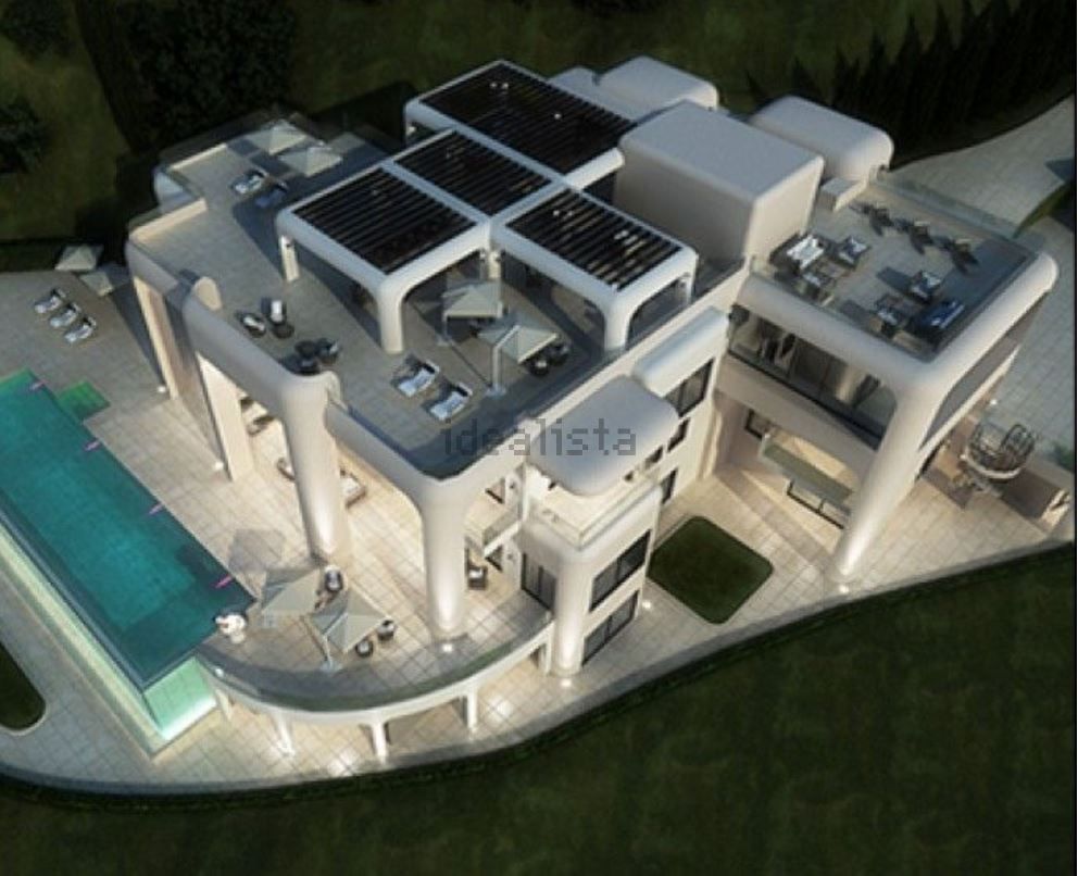 Villa de autor valorada en 29 millones de euros y ubicada en La Zagaleta, en Benahavís (Málaga). Cuenta con 11 habitaciones y una superficie de 3.300 m2.