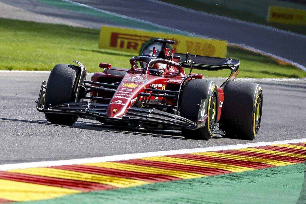 Stavelot (Belgium), 28/08/2022.- Monaco’s Formula One driver Charles Leclerc of Scuderia Ferrari in action during the Formula One Grand Prix of Belgium at the Spa-Francorchamps race track in Stavelot, Belgium, 28 August 2022. (Fórmula Uno, Bélgica) EFE/EPA/STEPHANIE LECOCQ
