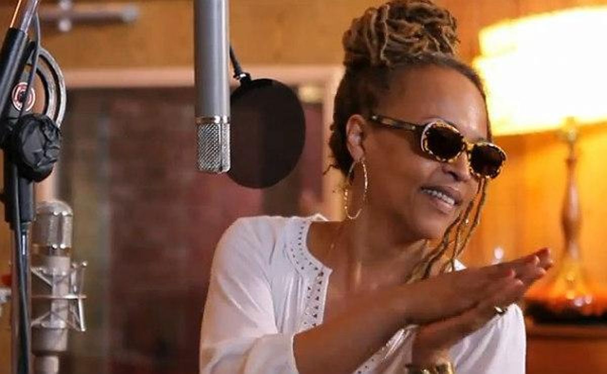 ’Coming forth by day’, a la venda el 7 d’abril, és el particular homenatge de Wilson a Billie Holliday.