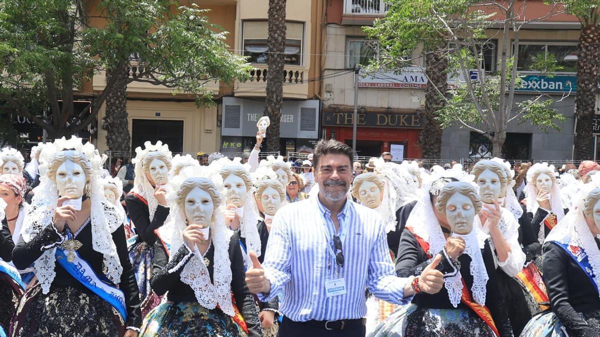 Barcala, Rovira, Bernabé y Baldoví, primeros protagonistas políticos en la mascletà