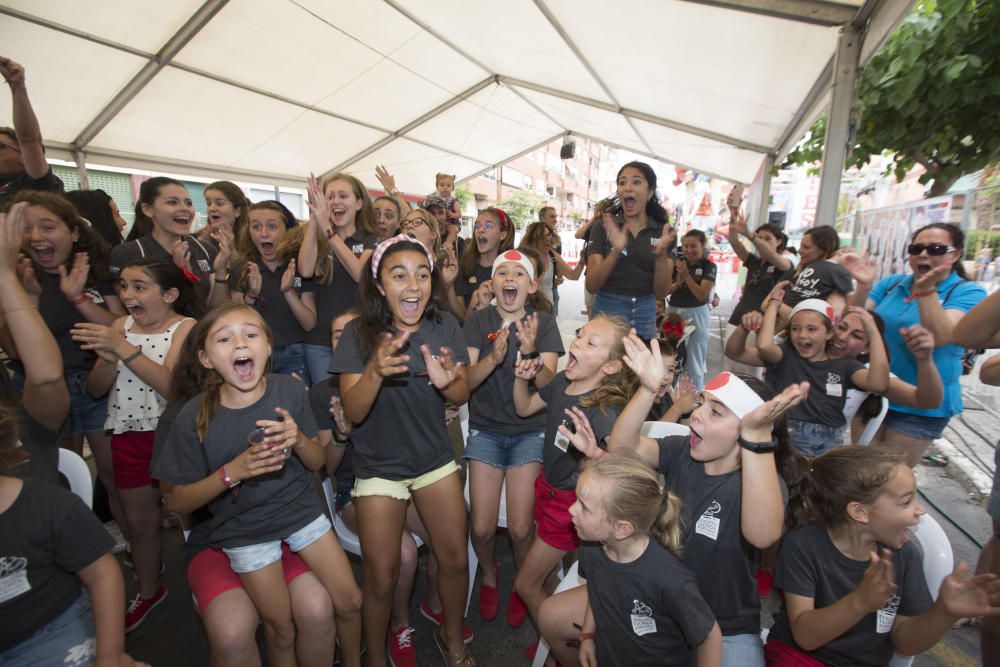 La Hoguera Florida Portazgo celebra el primer premio infantil en Categoría Especial.