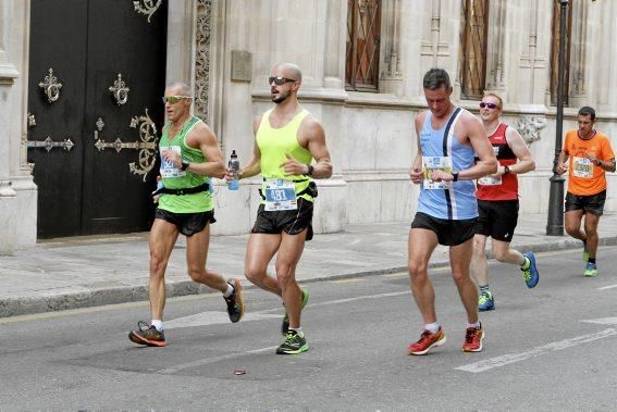 9.000 Läufer aus 49 Ländern gingen am Sonntag den 15.10. an den Start. In der Marathon Disziplin gingen die Deutschen leer aus.