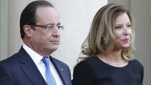 François Hollande y Valerie Trierweiler, en el Eliseo, cuando eran pareja.