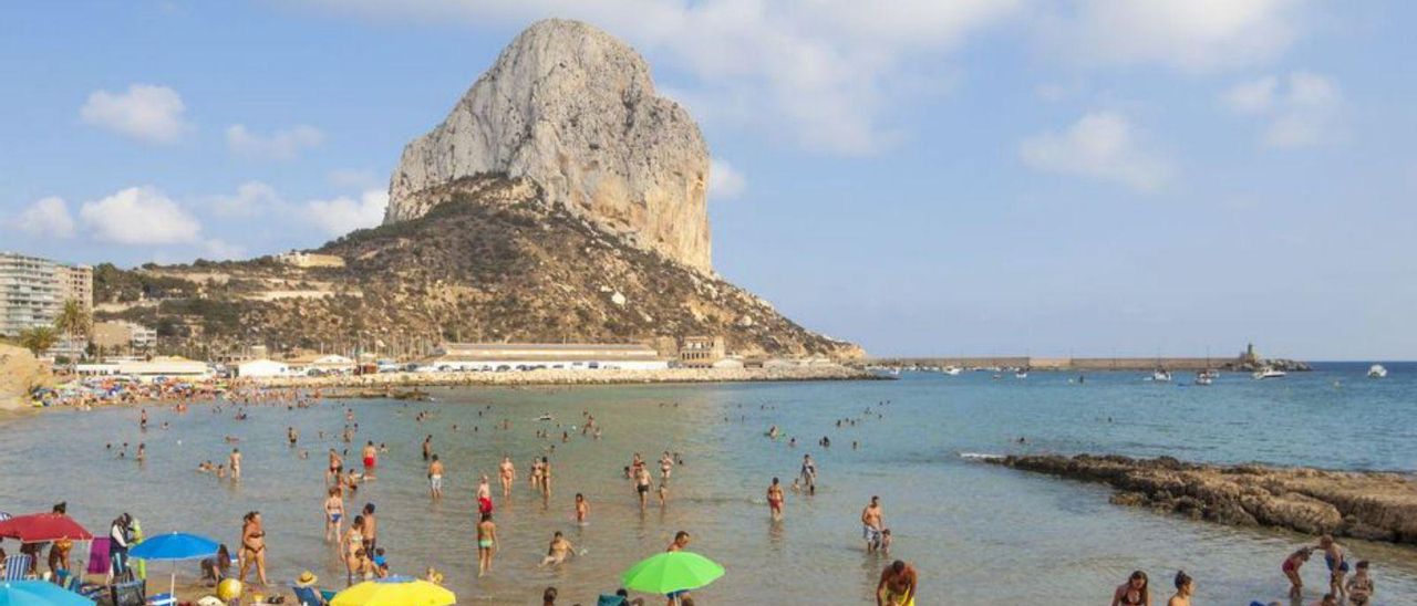 Playa del Cantal Roig de Calp en una imagen de archivo. | INFORMACIÓN