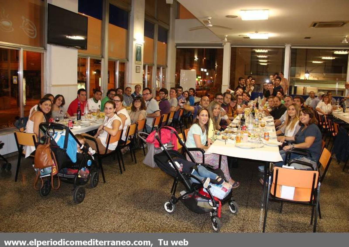 GALERÍA DE FOTOS -- Fiestas en los barrios de Vila-real GALERÍA DE FOTOS -- Fiestas en los barrios de Vila-real