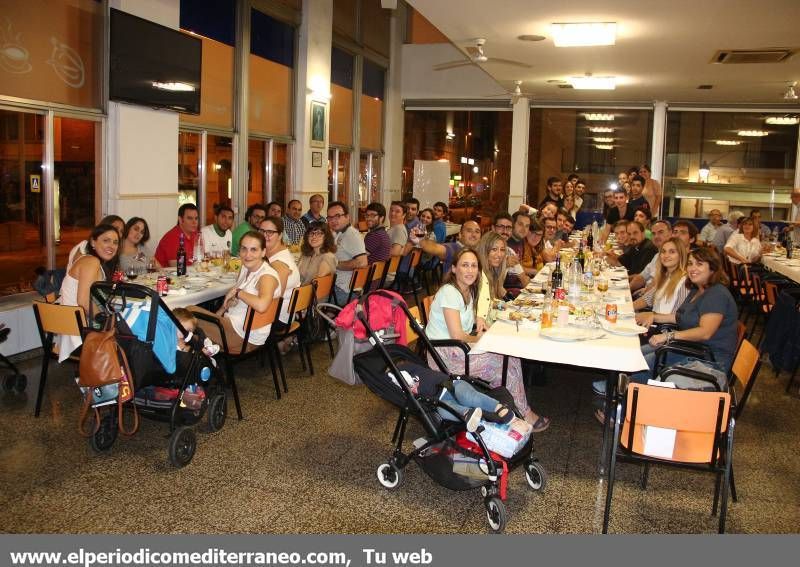 GALERÍA DE FOTOS -- Fiestas en los barrios de Vila-real