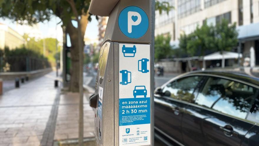 Los vehículos profesionales podrán aparcar gratis en las plazas de la ORA
