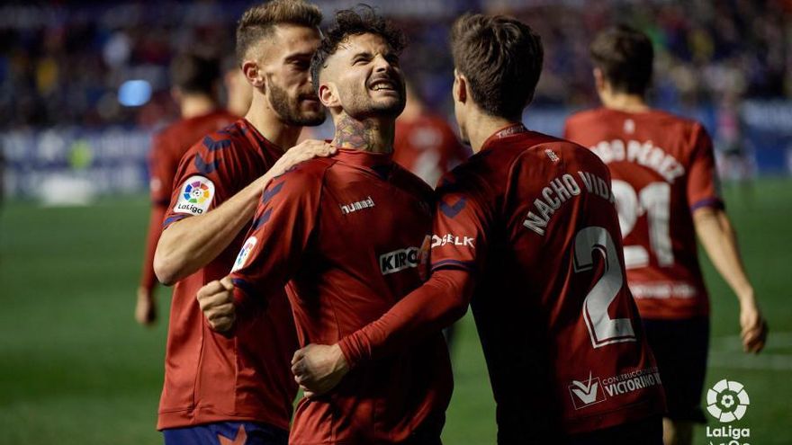 El Osasuna aprieta el ascenso