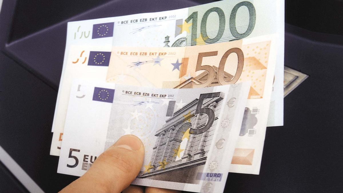 Billetes de euro de distintos valores.