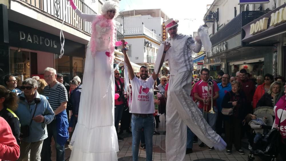 Un vecino de Torremolinos gasta 10.000 euros en los comercios del municipio en una promoción de la ACET.