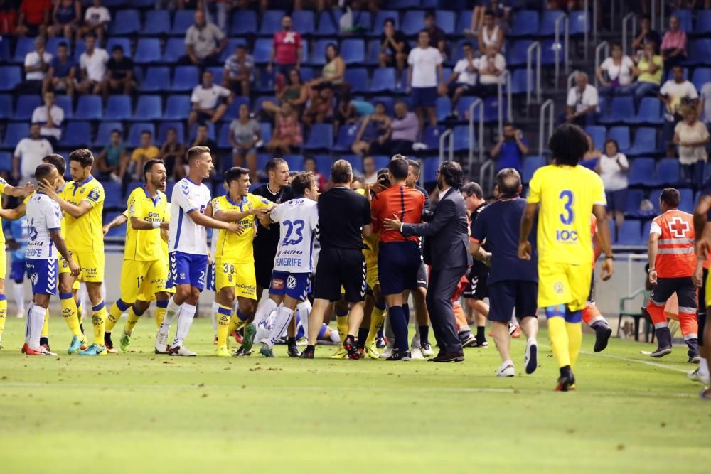 Delia Padrón Partido Copa Mahou entre el Tenerife y Las Palmas.