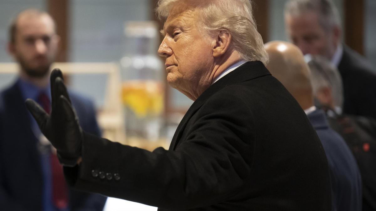 Trump y los suyos no representan solo una anomalía política, sino una tentación más profunda: la de quedarse a vivir en el sueño.