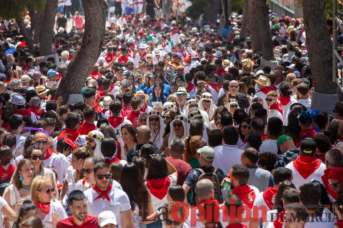 Moros y Cristianos en la mañana del dos de mayo en Caravaca