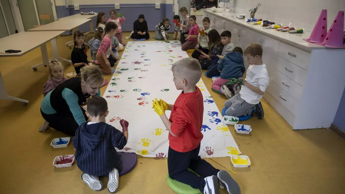 Corina Cuenca, profesora de infantil: "Los niños y las niñas no saben dónde deben prestar atención"