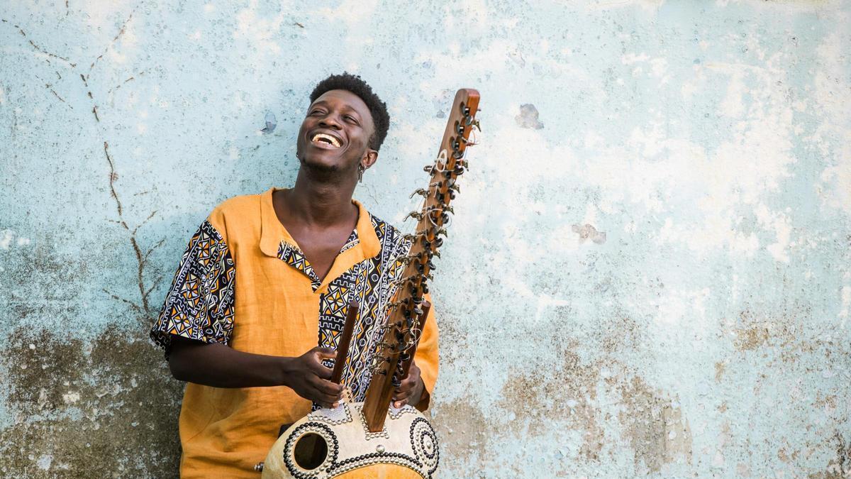 El músico senegalés Momi Maiga.