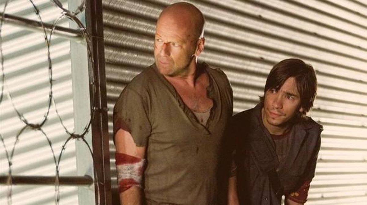 Bruce Willis (esquerra), en una imatge de ’La jungla 4.0’. Bruce Willis (esquerra), en una imatge de ’La jungla 4.0’.