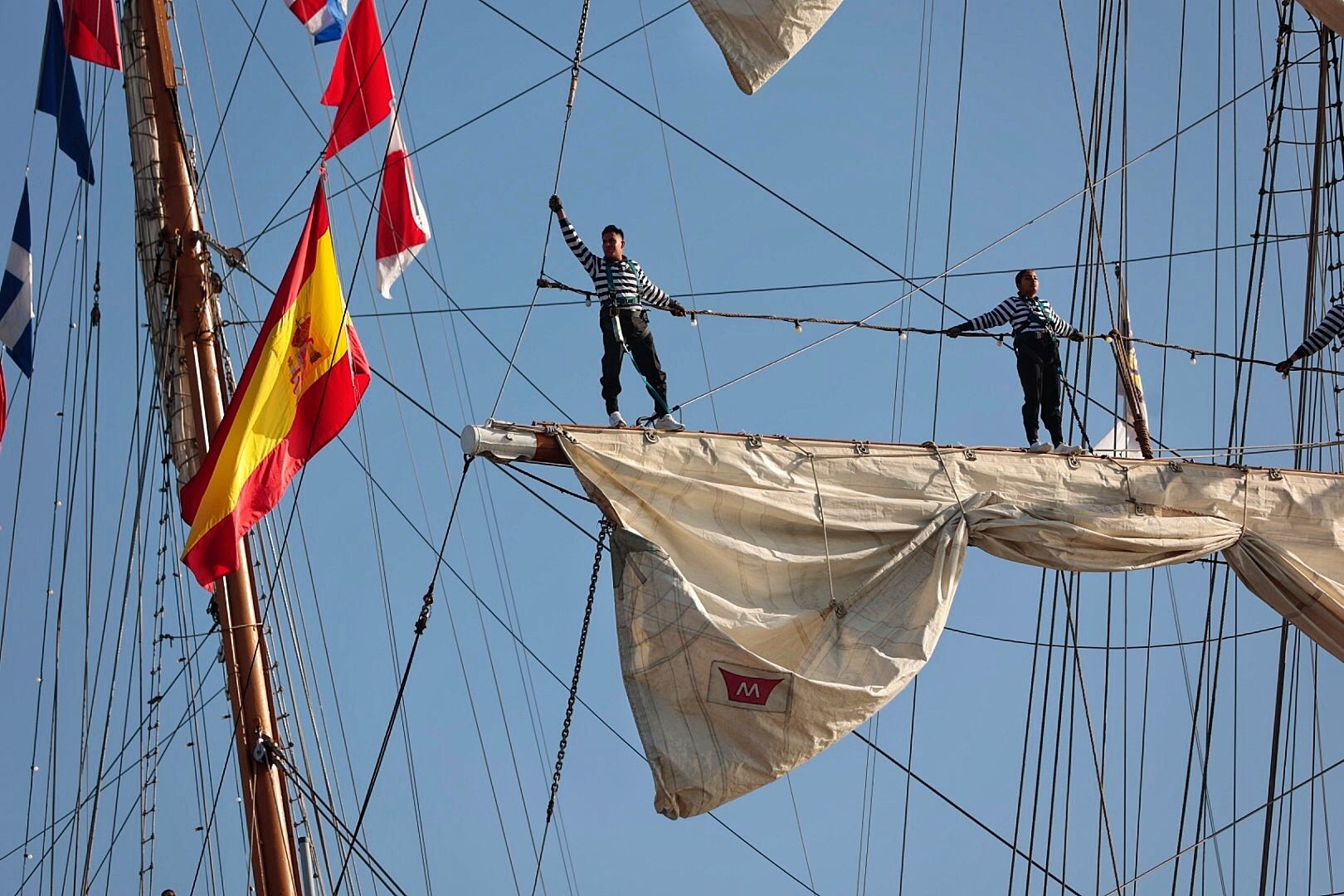 Llegada al Puerto de Santa Cruz del buque escuela mejicano Cuauhtémoc