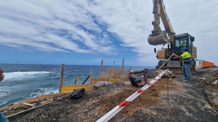 The commencement of repairing the areas affected by the sea storm in April