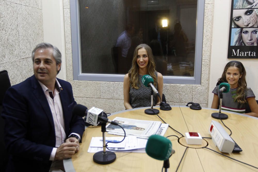 Raquel Alario y Clara Mª Parejo, hoy, en su visita a Editorial Prensa Valenciana.