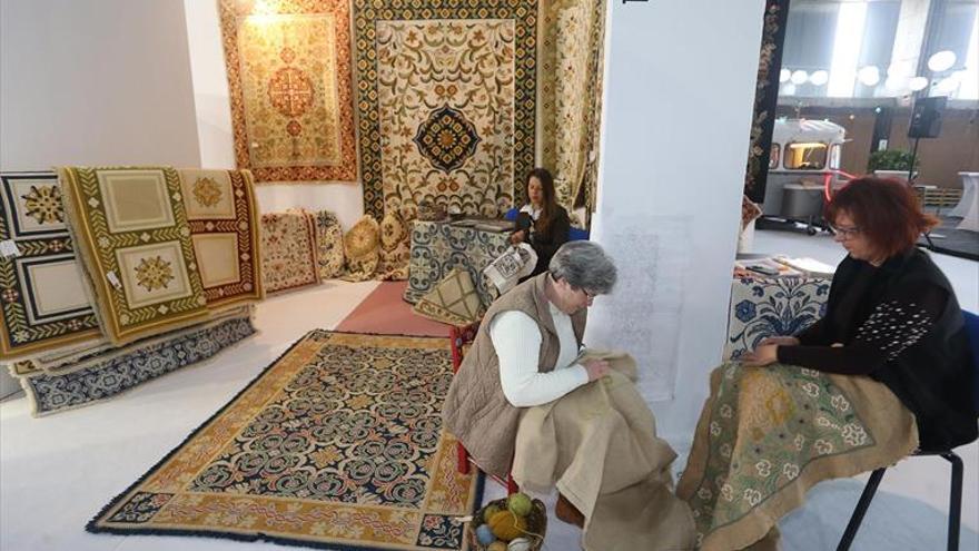 La Cámara Municipal de Arraiolos trae una muestra de ‘tapetes’ tradicionales
