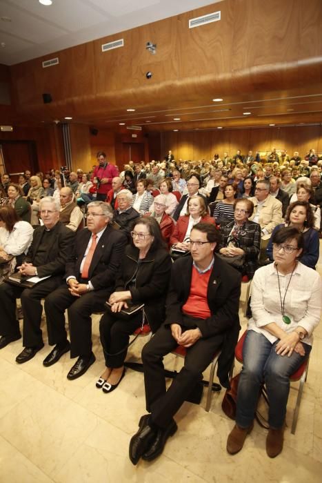 Presentación del libro "Ligunum Crucis y Avilés"