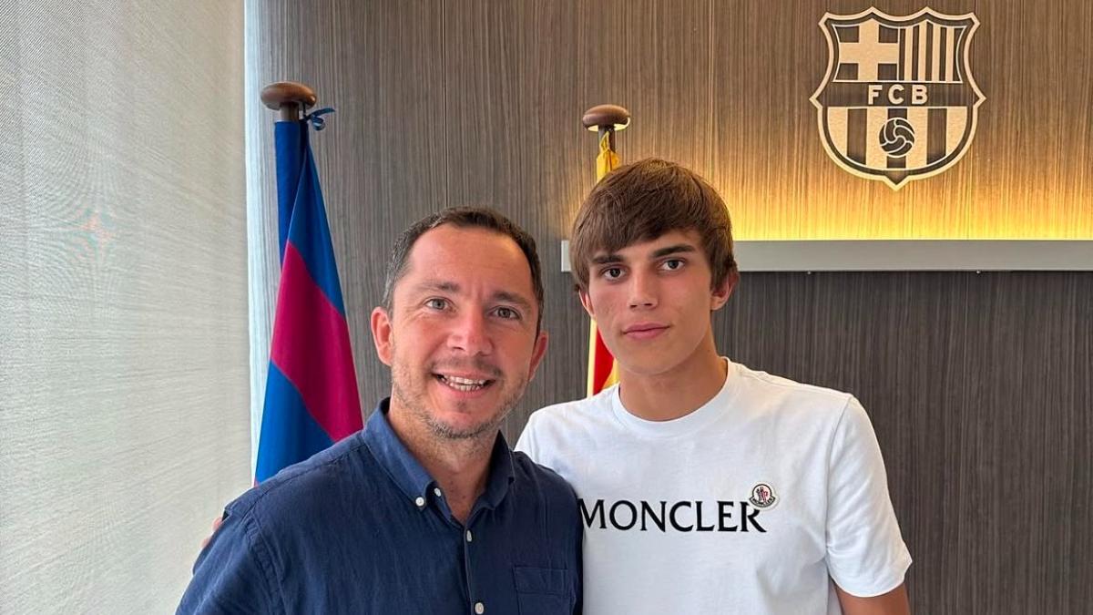 Toni Hernández, junto a Andrés Cuenca en una imagen de archivo