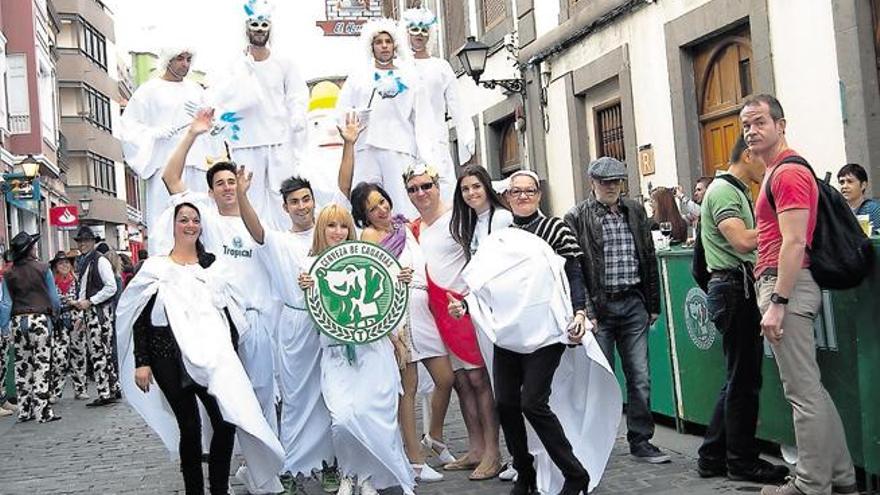 Un momento de la Fiesta de la sábana celebrada ayer en Vegueta. | sabrina ceballos