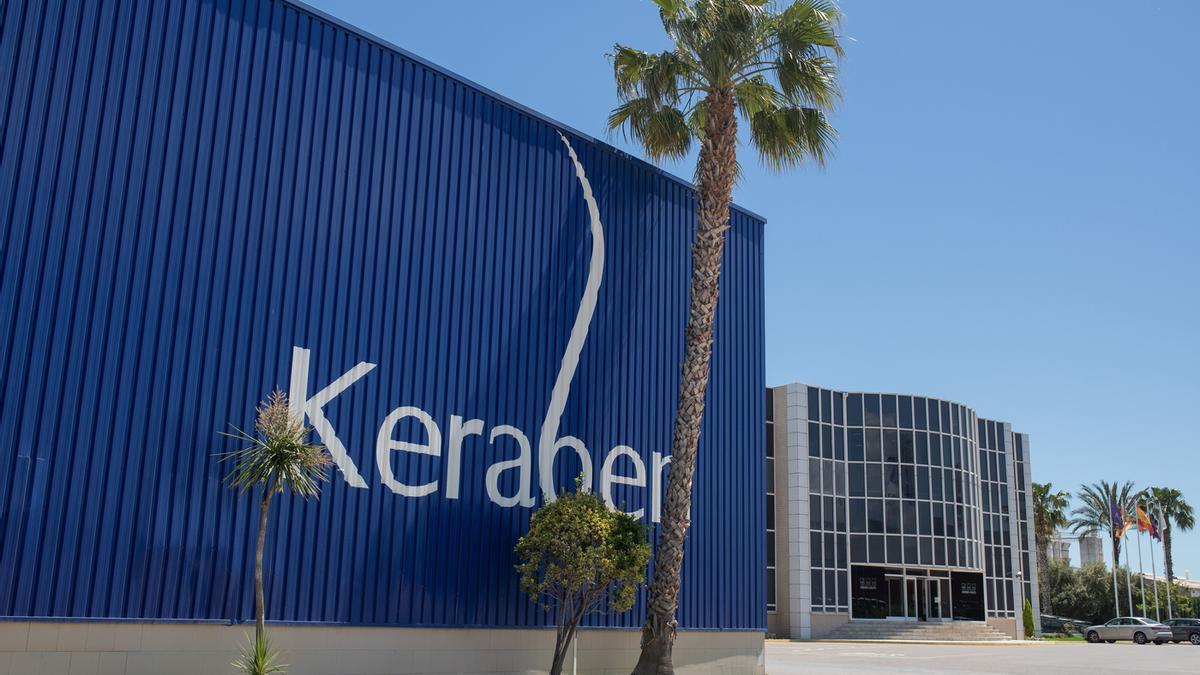 Exterior de las instalaciones de Keraben.