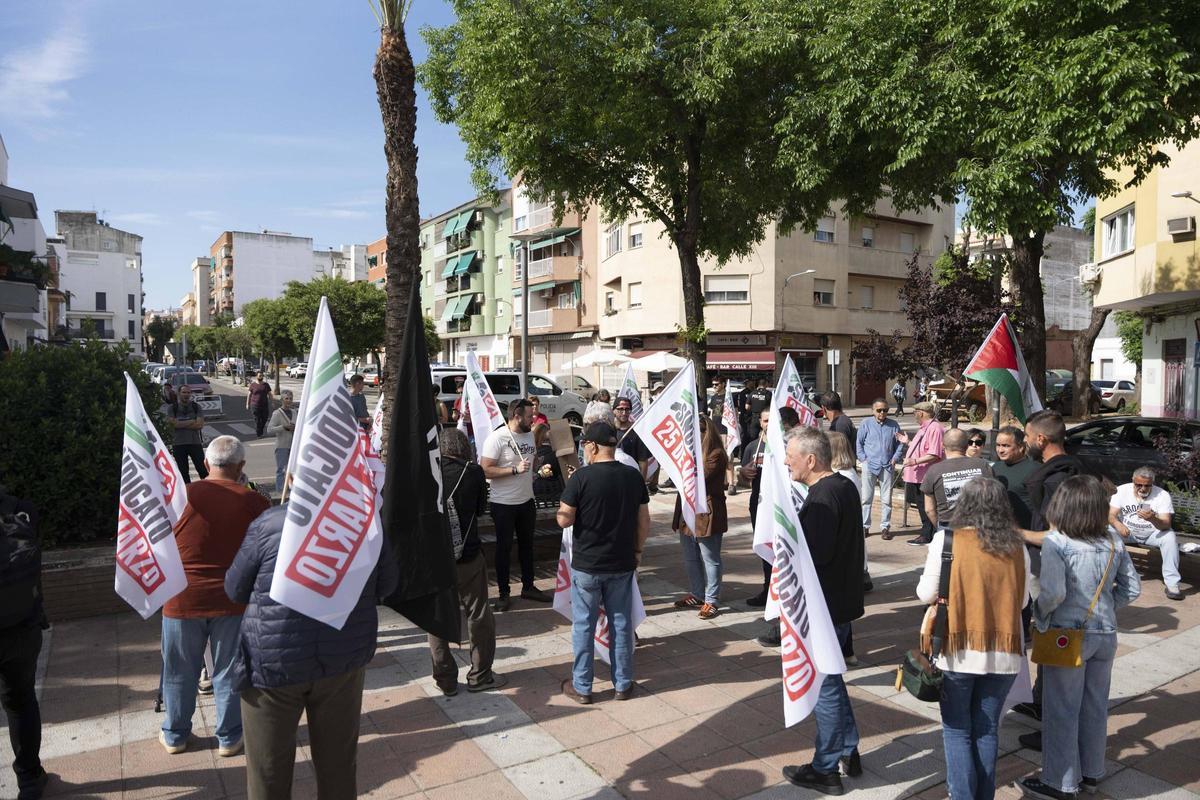 Fotogalería | Así se ha vivido la manifestación por el Día Internacional del Trabajo en Badajoz