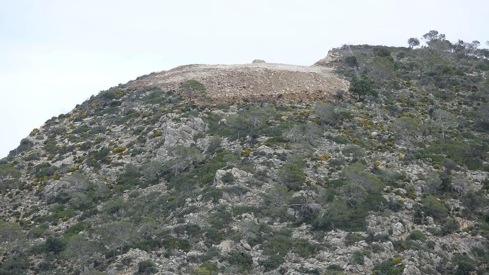 Denuncian que la actividad de la cantera de Calvià puede afectar a una ermita emblemática