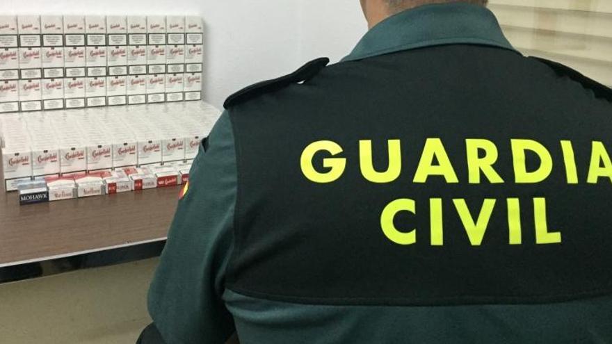 La Guardia Civil aprehende 248 cajetillas de tabaco de contrabando en Santaella