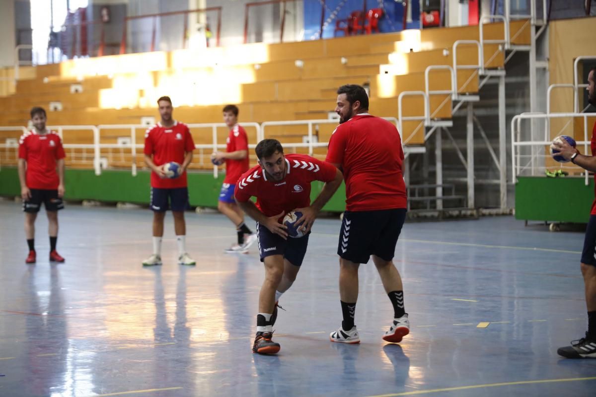 El Cajasur Córdoba Balonmano comienza a andar