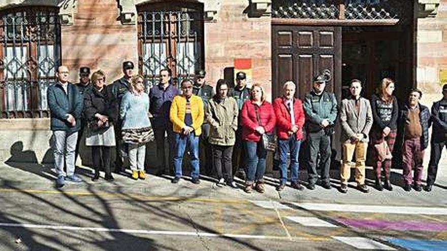 Un minuto de silencio para recordar a las víctimas del 11 de Marzo