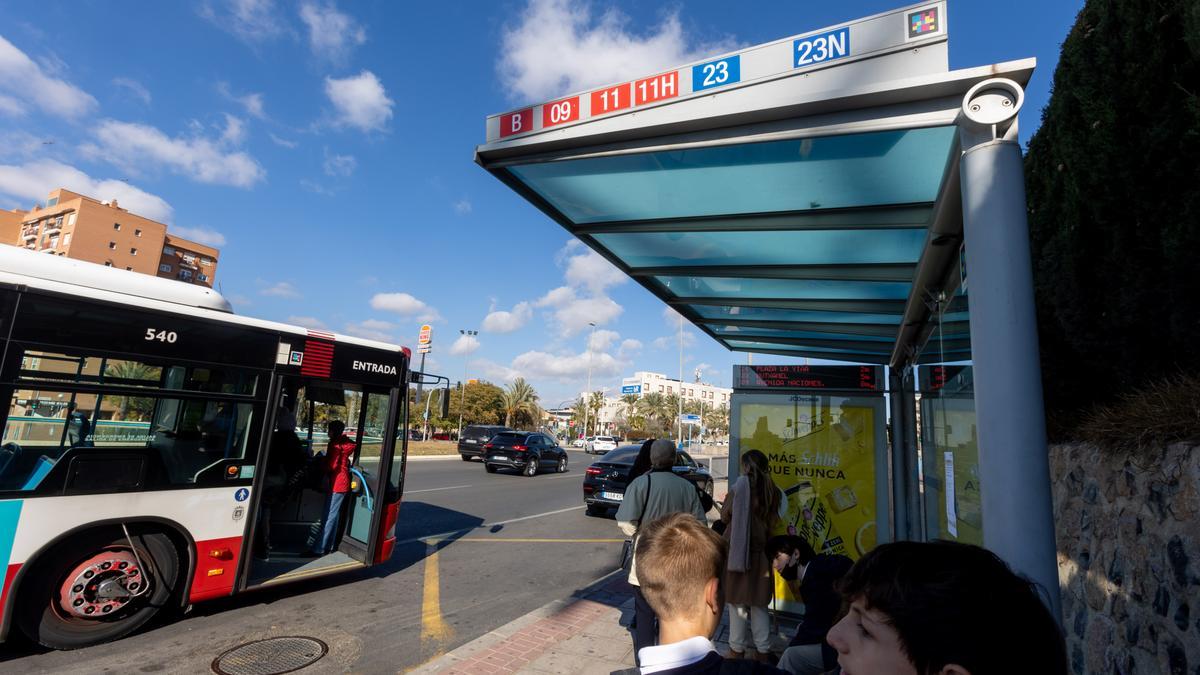 Una línea de autobús.