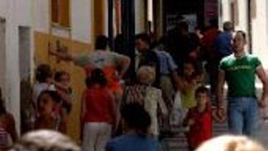 La población juvenil sufre más paro que en Badajoz y Cáceres