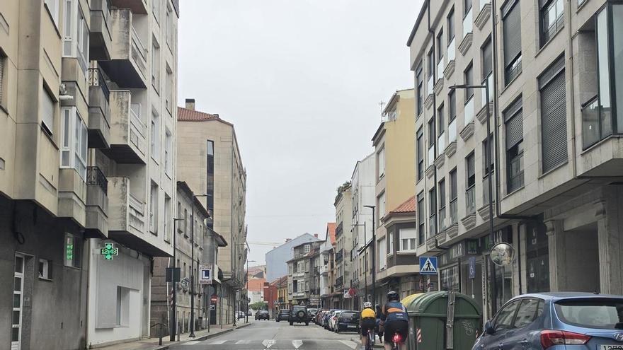 La Policía de Moaña inicia una campaña para multar a ciclistas y usuarios de patinetes que circulen por las aceras