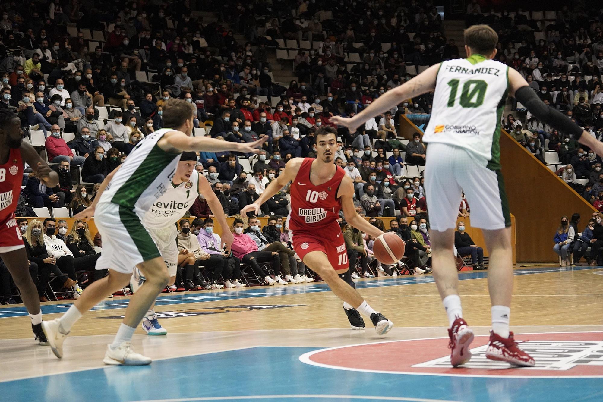 Marc Gasol impacta en el retorn a Girona davant 3.500 aficionats (89-47)