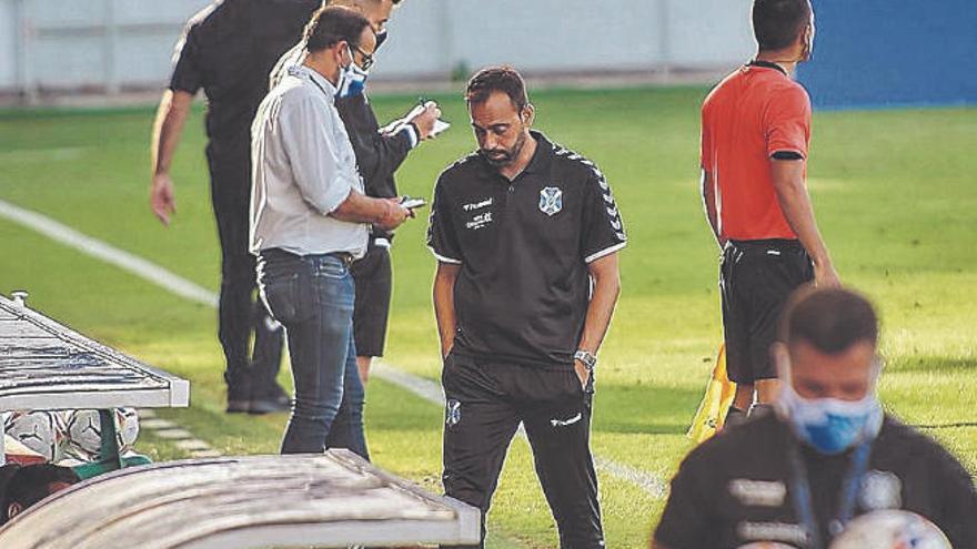 Fran Fernández, ayer durante el partido.