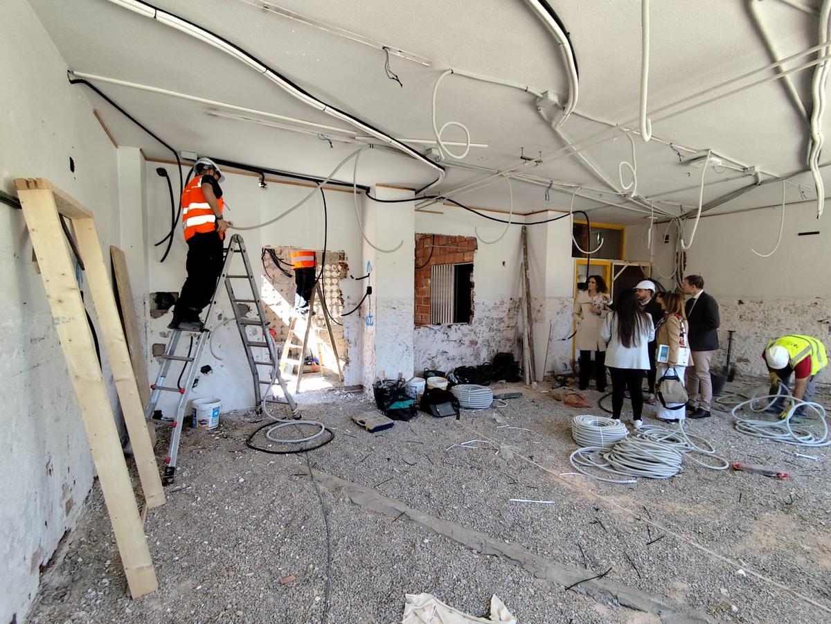Inicio de los trabajos para construir un comedor escolar en el CEIP Ramón Gaya de Puente Tocinos.