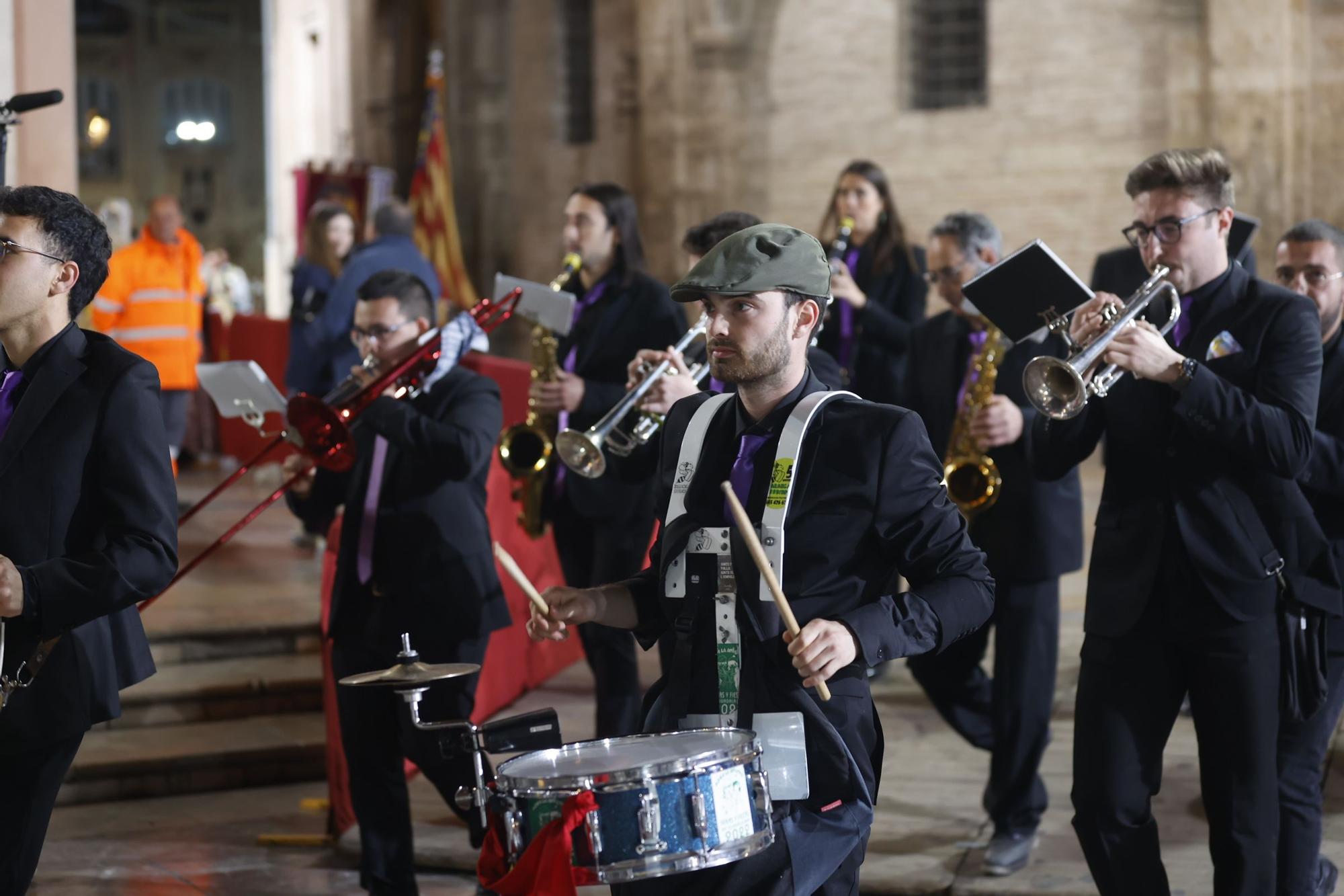 Fallas 2023 | Antología de músicos en la Ofrenda del día 17